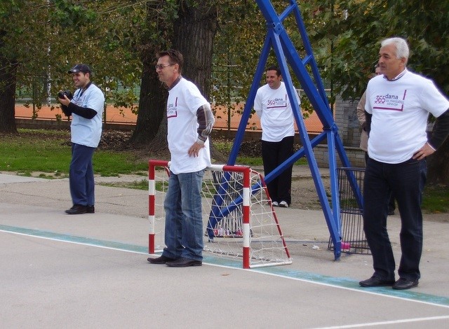 Grupe za samopomoć 9