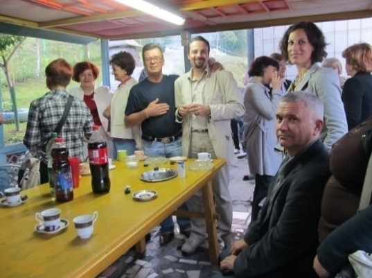 Korisnici usluga službi za zaštitu mentalnog zdravlja i stručnjaci iz Moldavije su nas posjećivali u različitom sastavu u nekoliko prilika i uvijek su rado viđeni gosti u Fenixu - 1